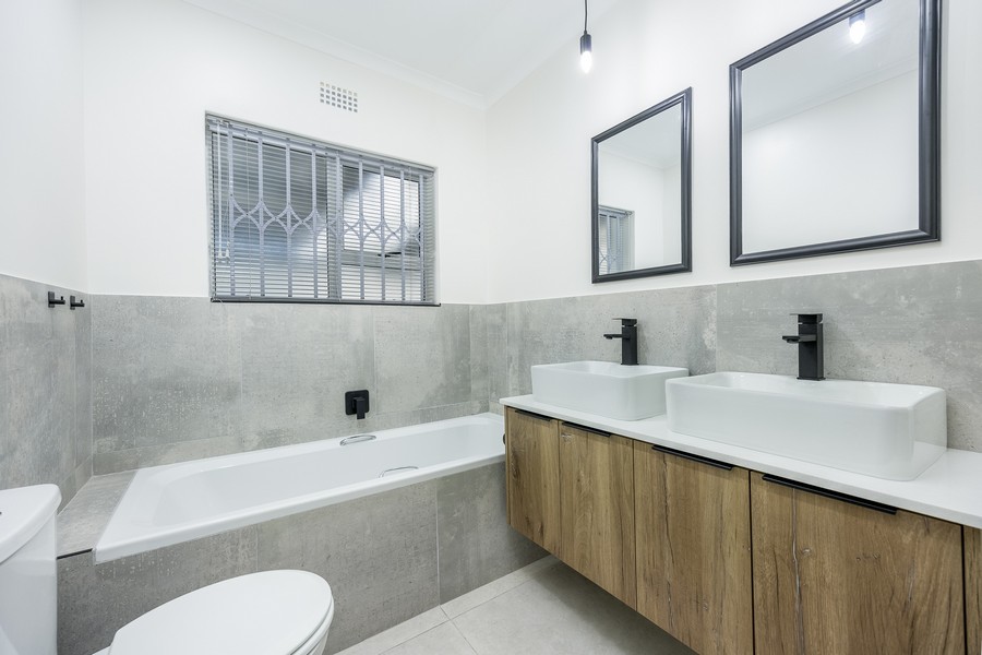 3 Bedroom Property for Sale in Highbury Western Cape